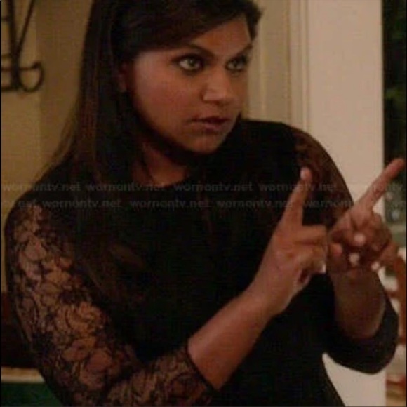 100%Silk Alice + Olivia Shirred Lace Sleeve Dress - Picture 10 of 16